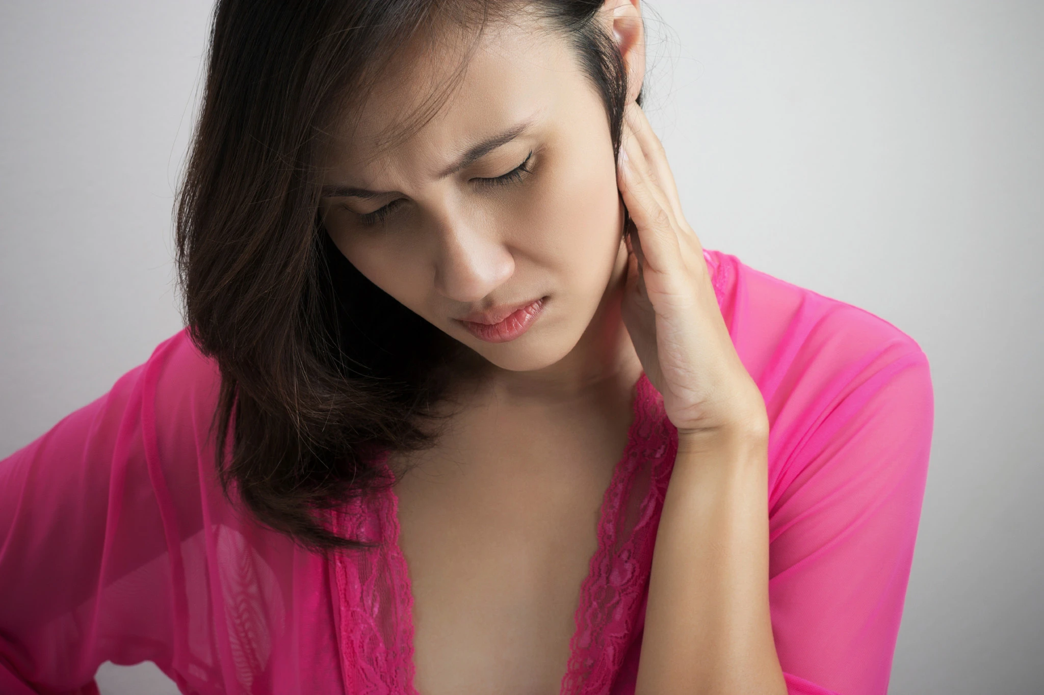 What Is Causing My Neck Pain and Headache? | Spine-health
