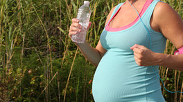 https://veritas.widen.net/content/sqaqganguz/jpeg/pregnant-woman-jogging.jpeg?use=idsla&color=&retina=false&u=at8tiu&w=264&h=148&crop=yes&k=c